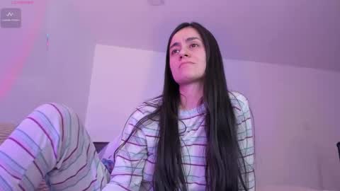 Elena online show from 25, 2, 2025