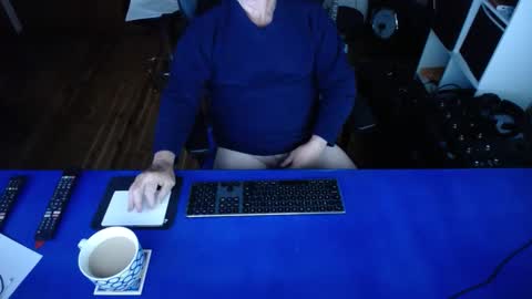 guesswhatigot2 online show from 18, 1, 2025