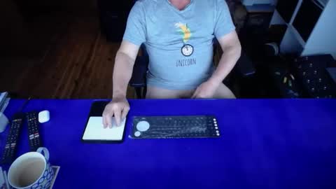 guesswhatigot2 online show from 14, 9, 2025