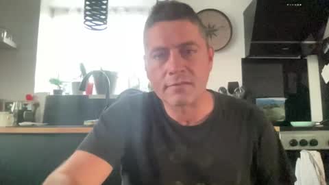 guil0 online show from 1, 10, 2025