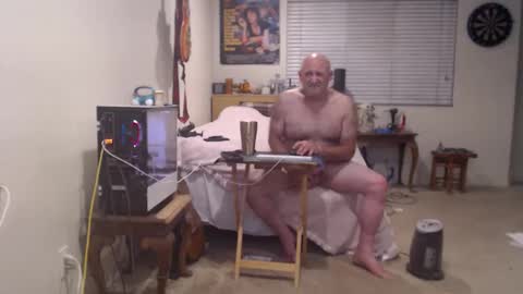 Snapshot of guitarsexgod chatting on 10, 2, 2026 Mario online show from 10, 2, 2026