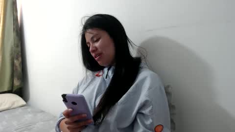 Vane blonde and Hazell black hair online show from 10, 11, 2025