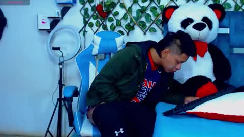 Hakim online show from 5, 12, 2025