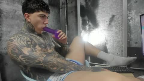 Snapshot of gury_tattoo chatting on 14, 5, 2026 Gury online show from 14, 5, 2026