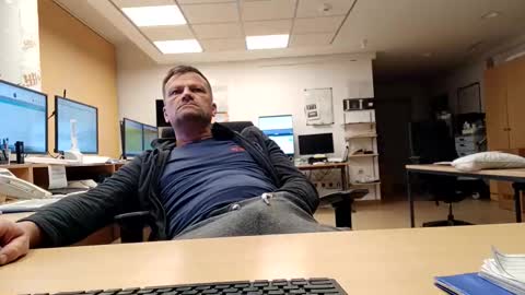 guschidick online show from 28, 10, 2025