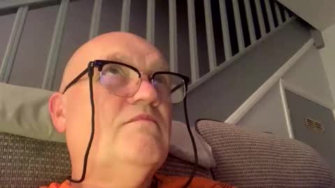 Snapshot of gusher25 chatting on 19, 10, 2025 gusher25 online show from 19, 10, 2025