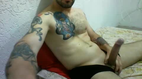 Snapshot of gustavyuri chatting on 3, 10, 2025 Gustav online show from 3, 10, 2025