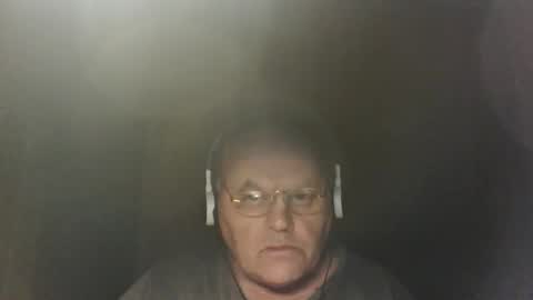 Snapshot of guyboy73 chatting on 16, 9, 2025 guyboy73 online show from 16, 9, 2025