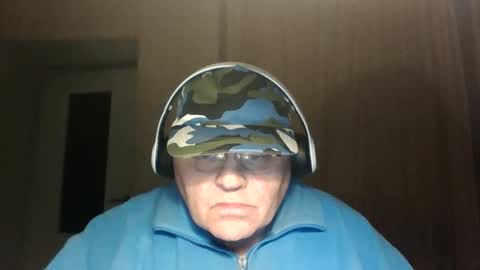 Snapshot of guyboy73 chatting on 11, 10, 2025 guyboy73 online show from 11, 10, 2025