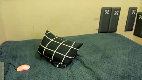 Snapshot of gwapoako100 chatting on 28, 11, 2025 Pitz Sonido Herndon online show from 28, 11, 2025