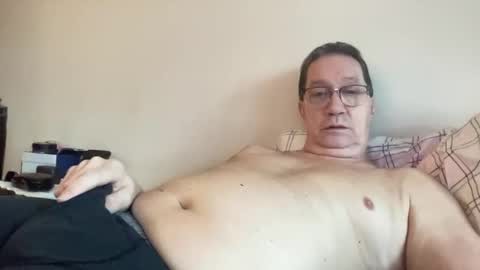 Snapshot of gwashere4u chatting on 5, 3, 2025 gwashere4u online show from 5, 3, 2025