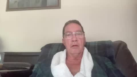 Snapshot of gwashere4u chatting on 16, 9, 2025 gwashere4u online show from 16, 9, 2025