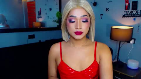 Call me Miss Gwen online show from 8, 11, 2025