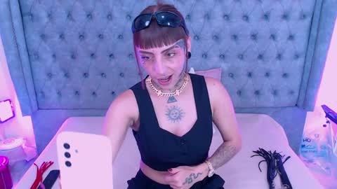 Snapshot of gyal_smith chatting on 3, 4, 2026 Gyal Smith online show from 3, 4, 2026