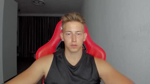 Snapshot of gym_alpha chatting on 2, 11, 2025 Oliver online show from 2, 11, 2025