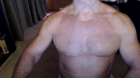 Snapshot of gymguyuk28 chatting on 11, 2, 2025 Gymguy online show from 11, 2, 2025