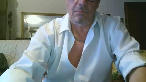 Snapshot of gyrdy chatting on 13, 12, 2024 gyrdy online show from 13, 12, 2024