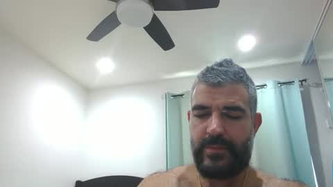 Snapshot of h0nest84 chatting on 28, 11, 2025 h0nest84 online show from 28, 11, 2025