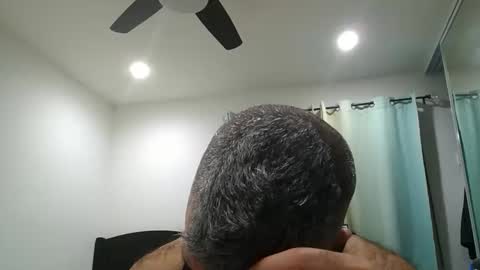 Snapshot of h0nest84 chatting on 1, 12, 2025 h0nest84 online show from 1, 12, 2025