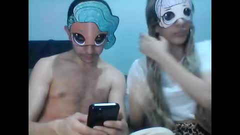 h0tcouple00 online show from 10, 11, 2025