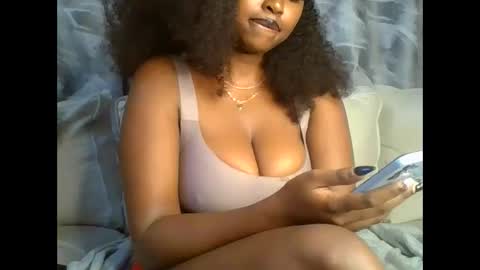 Snapshot of h_o_t_goddess chatting on 19, 1, 2025 h_o_t_goddess online show from 19, 1, 2025