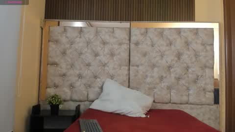 Haanna online show from 25, 4, 2026