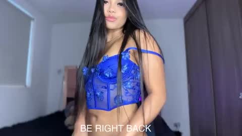 Snapshot of hailey_florez chatting on 27, 10, 2025 hailey online show from 27, 10, 2025