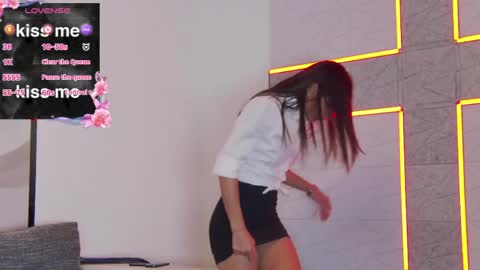 Snapshot of hailey_peach chatting on 3, 5, 2026 HaileyPeach online show from 3, 5, 2026