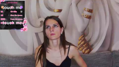 Snapshot of hailey_peach chatting on 6, 7, 2026 HaileyPeach online show from 6, 7, 2026