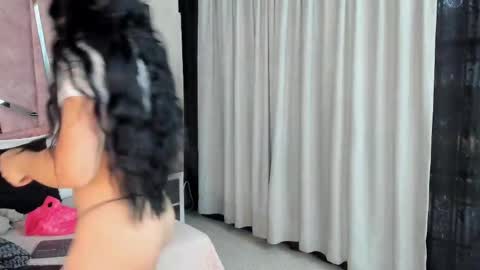 Snapshot of haileyduke chatting on 3, 10, 2025 Hailey online show from 3, 10, 2025