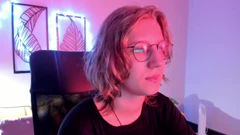 Hailey online show from 17, 11, 2025