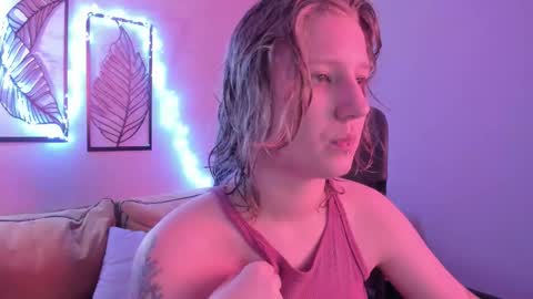 Hailey online show from 5, 12, 2025