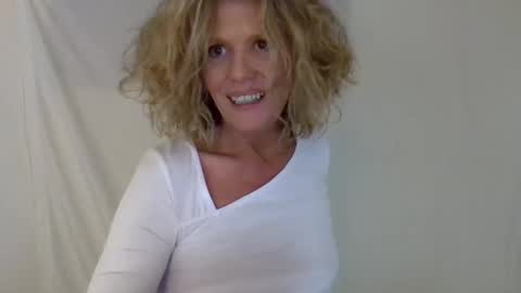 Hailey online show from 14, 12, 2024