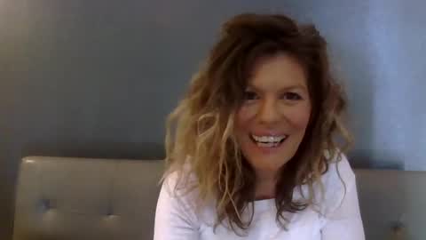 Hailey online show from 20, 11, 2025