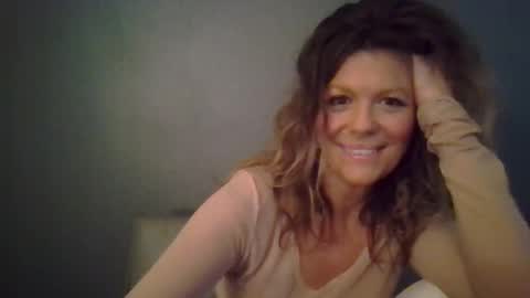 Hailey online show from 14, 12, 2025