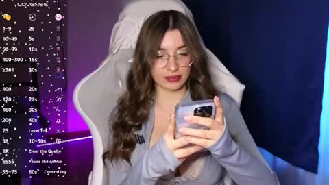 Snapshot of haily_heavenly chatting on 19, 2, 2025 HailyHeavenly online show from 19, 2, 2025