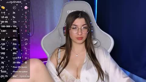 Snapshot of haily_heavenly chatting on 25, 2, 2025 HailyHeavenly online show from 25, 2, 2025