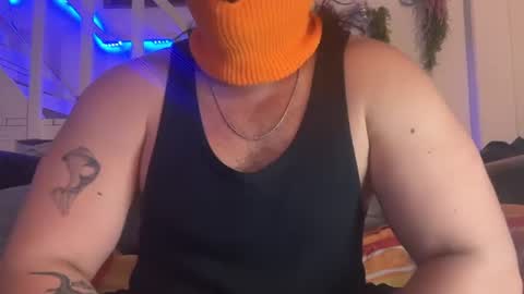 Snapshot of hairandedge chatting on 15, 6, 2026 workitandjerkit online show from 15, 6, 2026