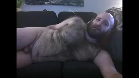 Snapshot of hairiestbear chatting on 9, 1, 2026 Hairiest Bear online show from 9, 1, 2026