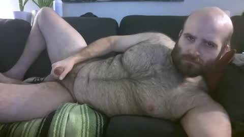 Snapshot of hairiestbear chatting on 27, 3, 2026 Hairiest Bear online show from 27, 3, 2026
