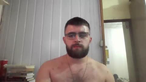 Snapshot of hairy_man_69_ chatting on 5, 1, 2025 horny online show from 5, 1, 2025