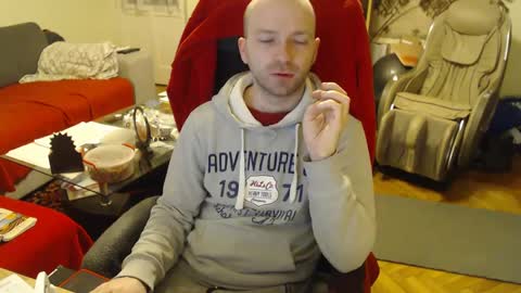 Snapshot of hairyass25yo chatting on 19, 2, 2025 Puppy3 StockyDaddiesmusclebearsbeefybigmans online show from 19, 2, 2025