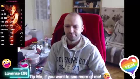 Snapshot of hairyass25yo chatting on 22, 2, 2025 Puppy3 StockyDaddiesmusclebearsbeefybigmans online show from 22, 2, 2025