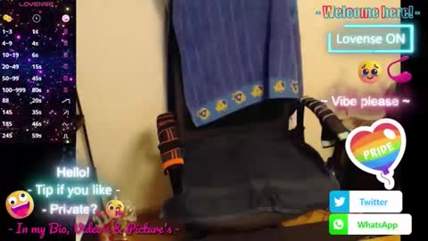 Snapshot of hairyass25yo chatting on 5, 11, 2025 Puppy3 StockyDaddiesmusclebearsbeefybigmans online show from 5, 11, 2025