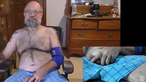 HairyDaddyBear69 online show from 25, 11, 2025