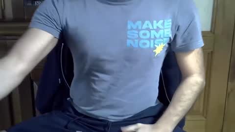 Snapshot of hairydaduncut chatting on 19, 2, 2025 hairydaduncut online show from 19, 2, 2025