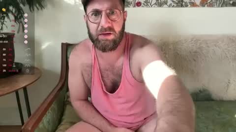 Snapshot of hairyfitguy444 chatting on 27, 11, 2025 Harry Fit Big Bro Dad Sir online show from 27, 11, 2025