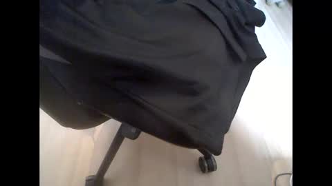 hairyman007 online show from 8, 1, 2025