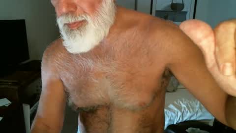 Hairy pecs online show from 16, 5, 2026