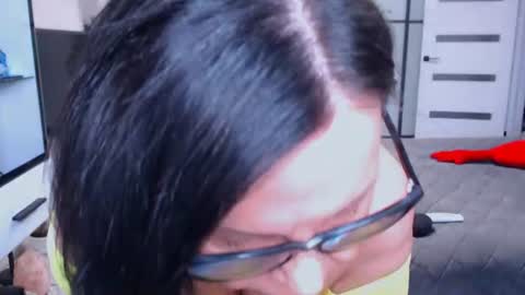 Snapshot of hairypussygranny chatting on 15, 6, 2026 Monika online show from 15, 6, 2026